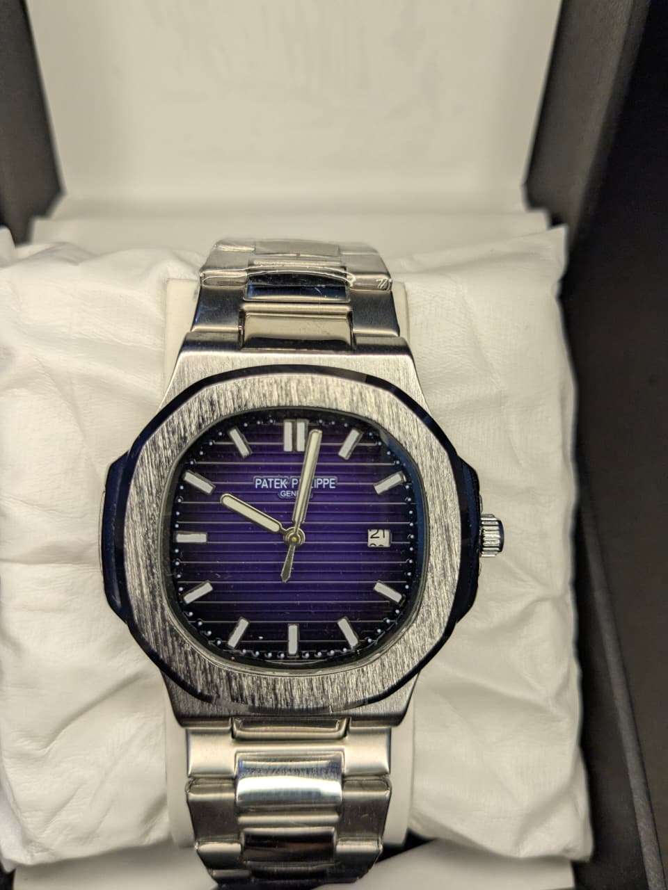 Luxury Geneva Style Quartz Watch stainless steel wrist watch - Zygo Store Pakistan