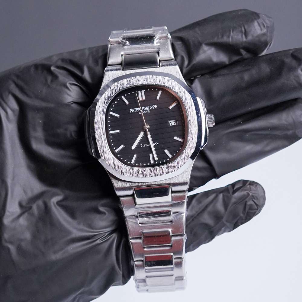 Luxury Geneva Style Quartz Watch