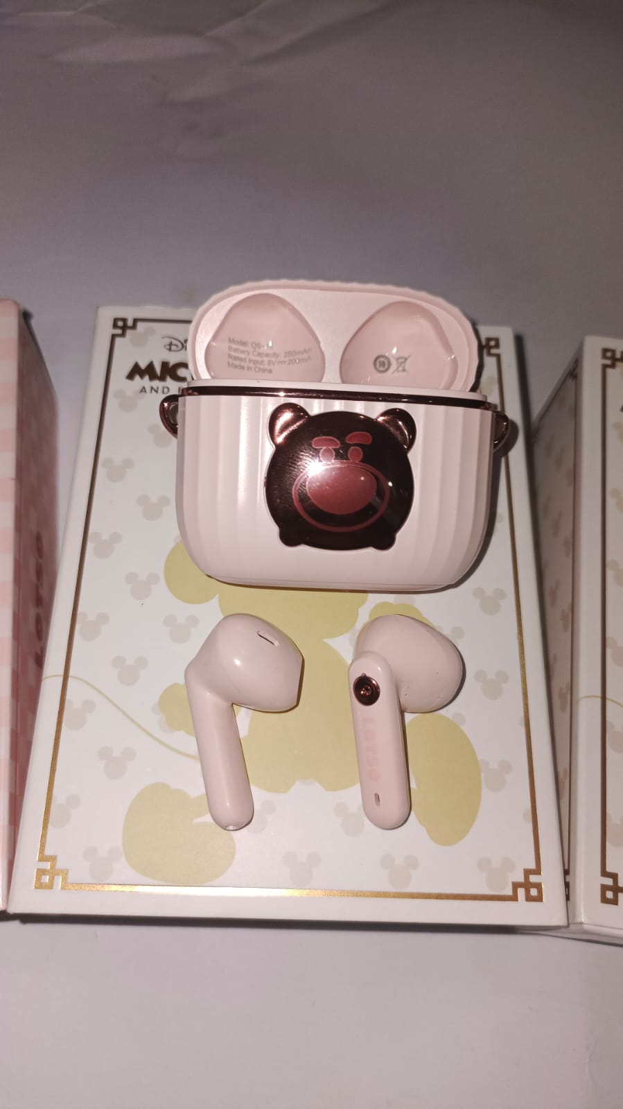 Disney QS-16 Wireless Bluetooth Earbuds – TWS Bluetooth 5.3 with Deep Bass & Charging Case