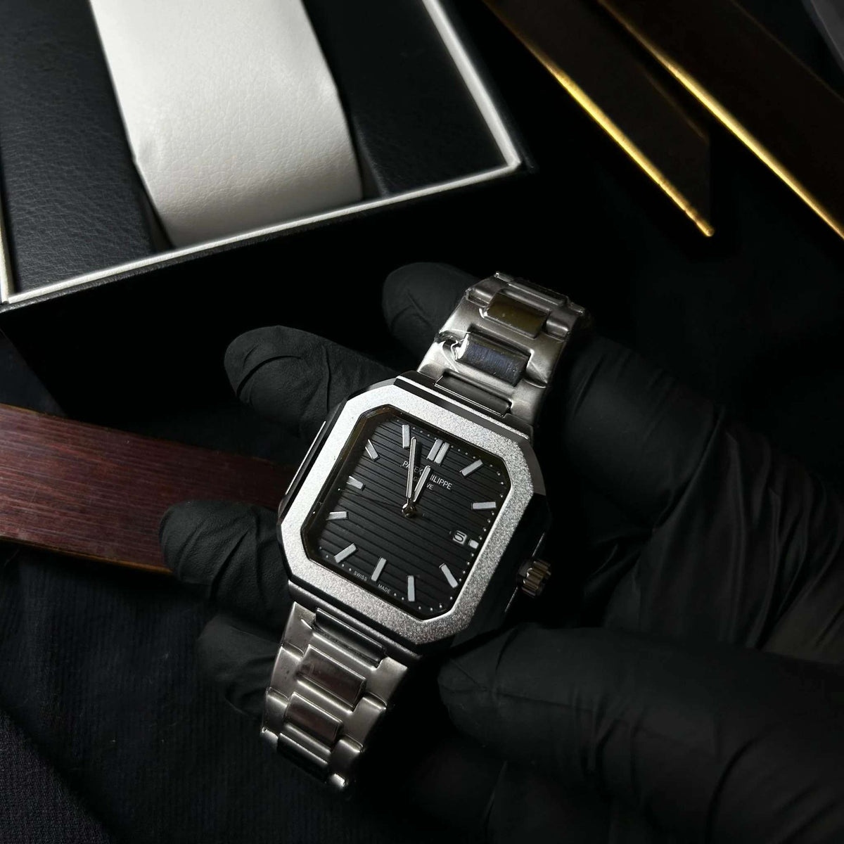 Luxury Square Dial Quartz Watch business wrist watch - Zygo Store Pakistan