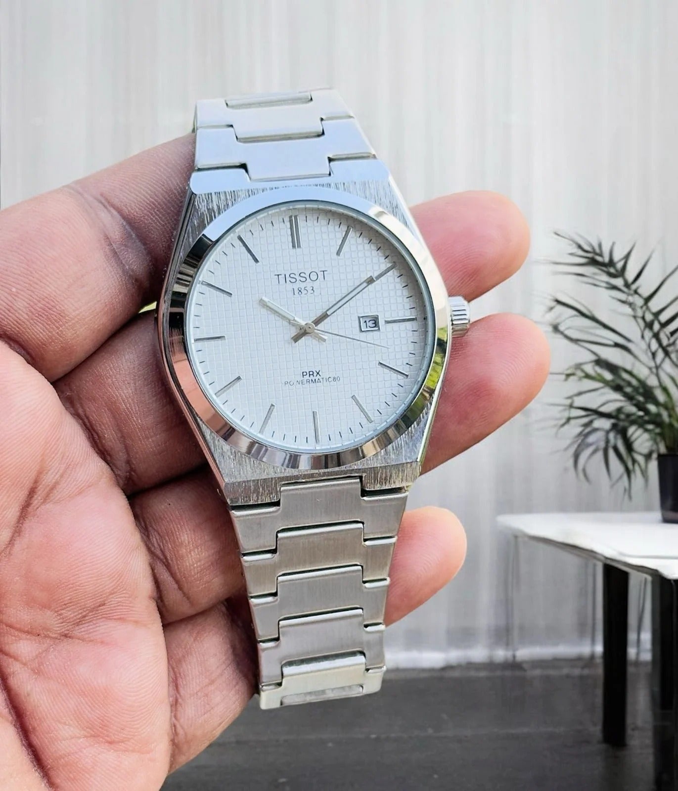 Luxury Integrated Bracelet Quartz Watch – Premium Stainless Steel Sports Business Watch