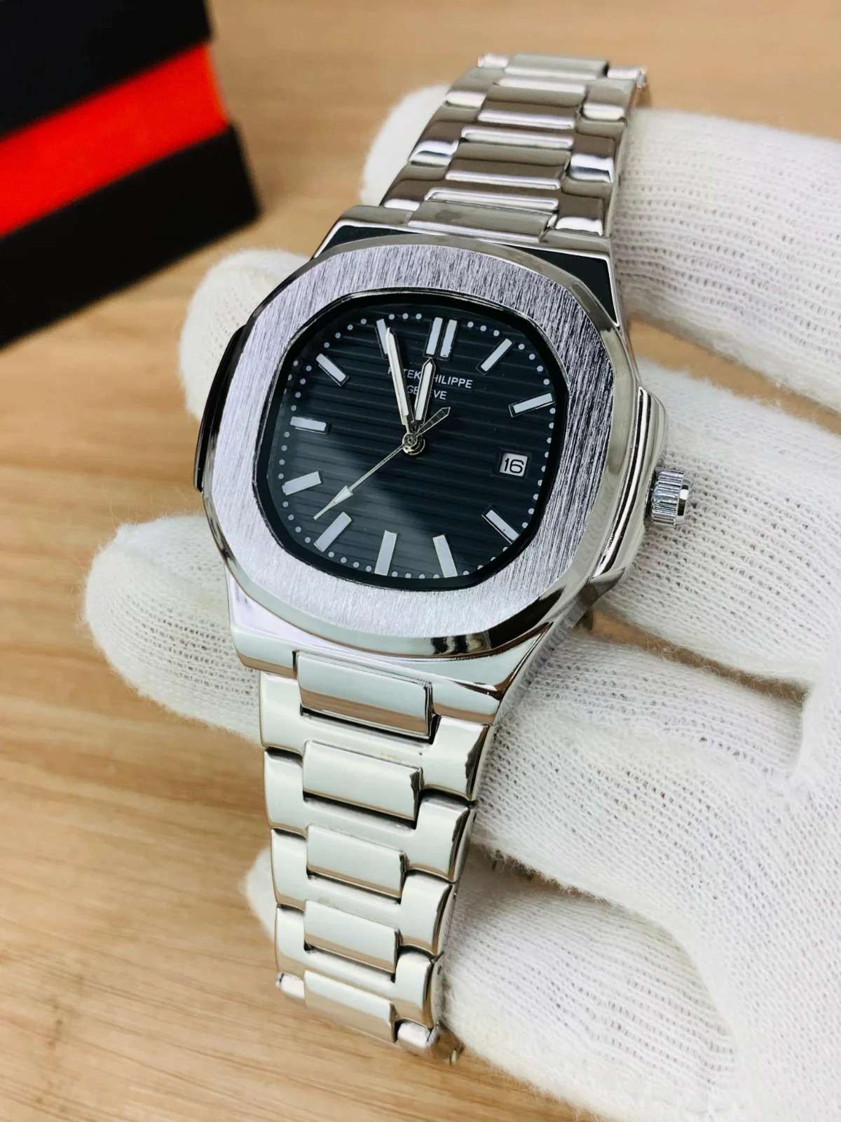 Luxury Geneva Style Quartz Watch stainless steel wrist watch - Zygo Store Pakistan