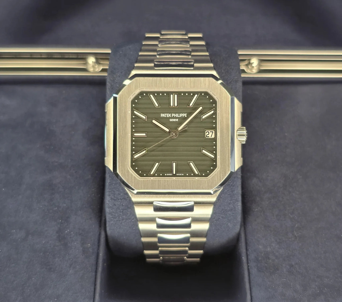 Luxury Square Dial Quartz Watch – Premium Stainless Steel Business Wrist Watch