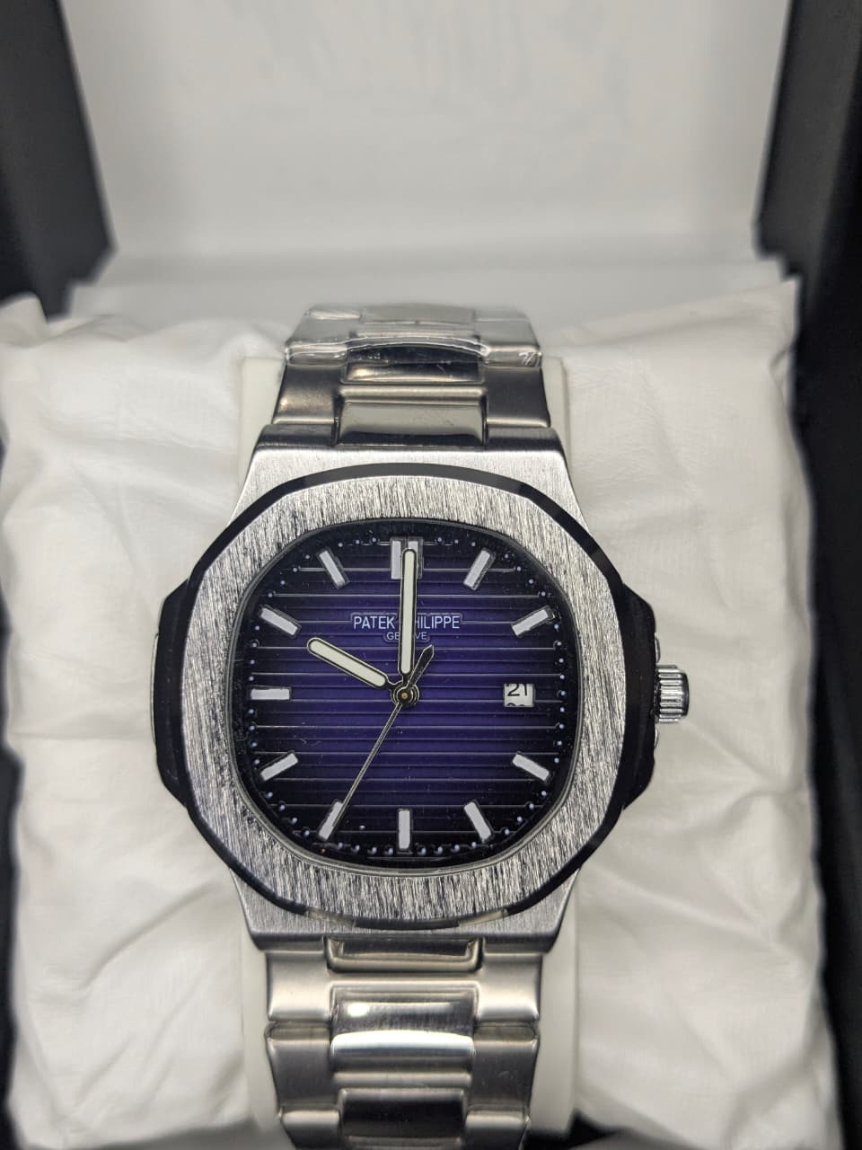 Luxury Geneva Style Quartz Watch – Premium Stainless Steel Analog Wrist Watch