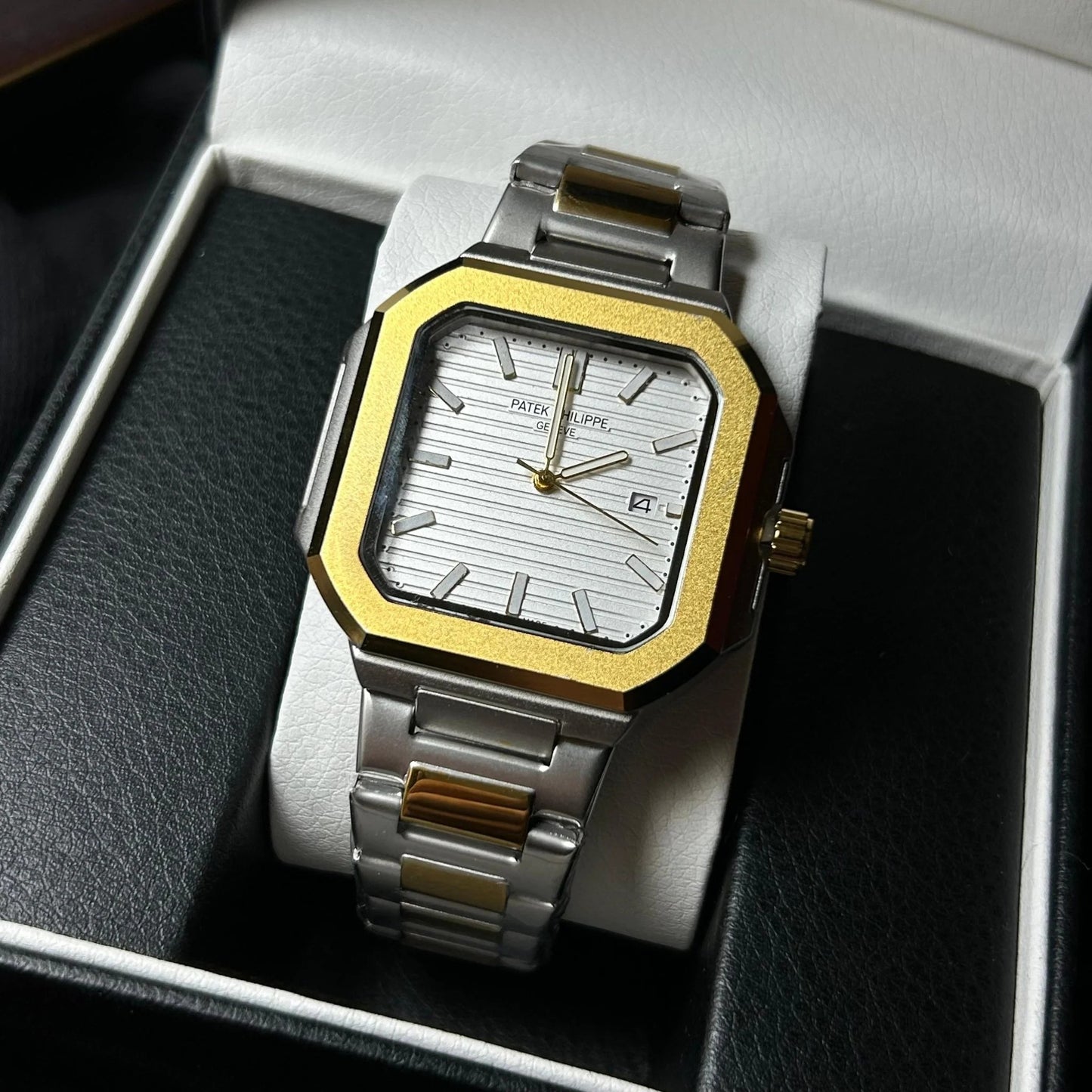Luxury Square Dial Quartz Watch – Premium Stainless Steel Business Wrist Watch