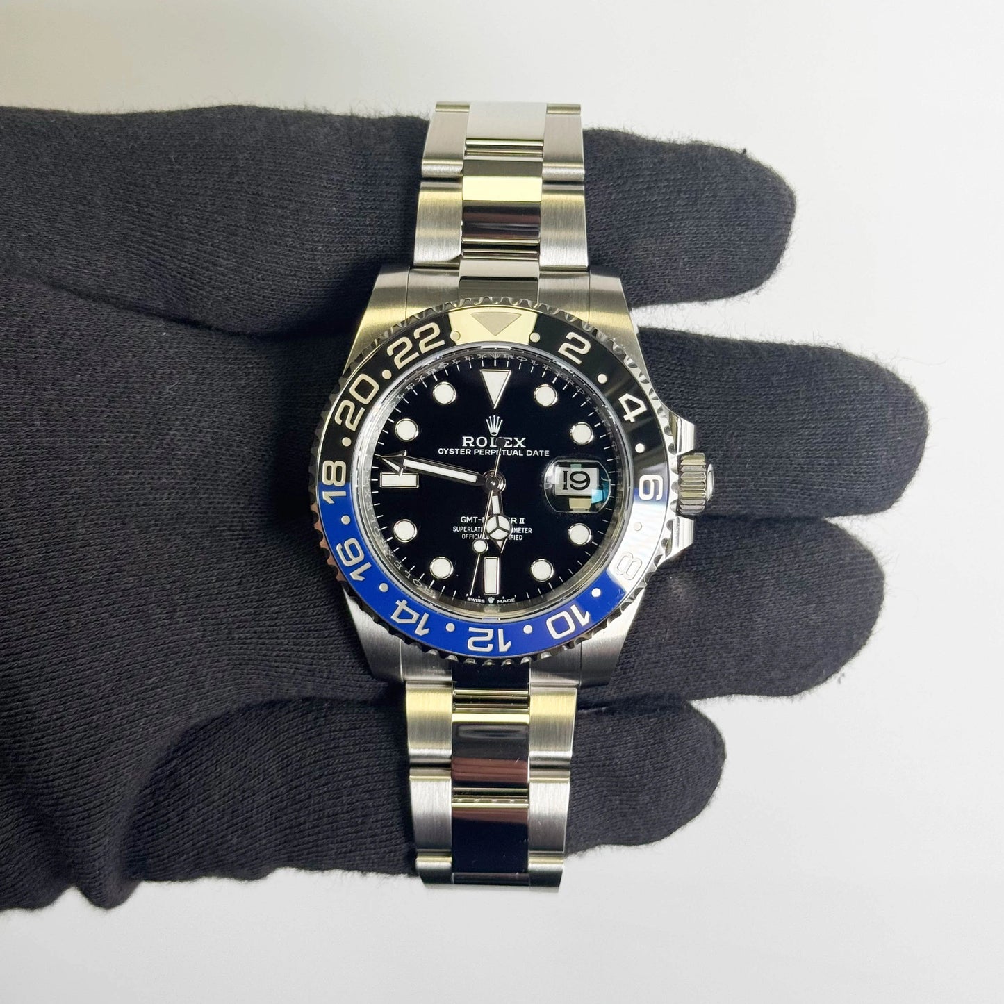 Luxury Blue & Black Dial Quartz Watch – Premium Stainless Steel Business Wrist Watch