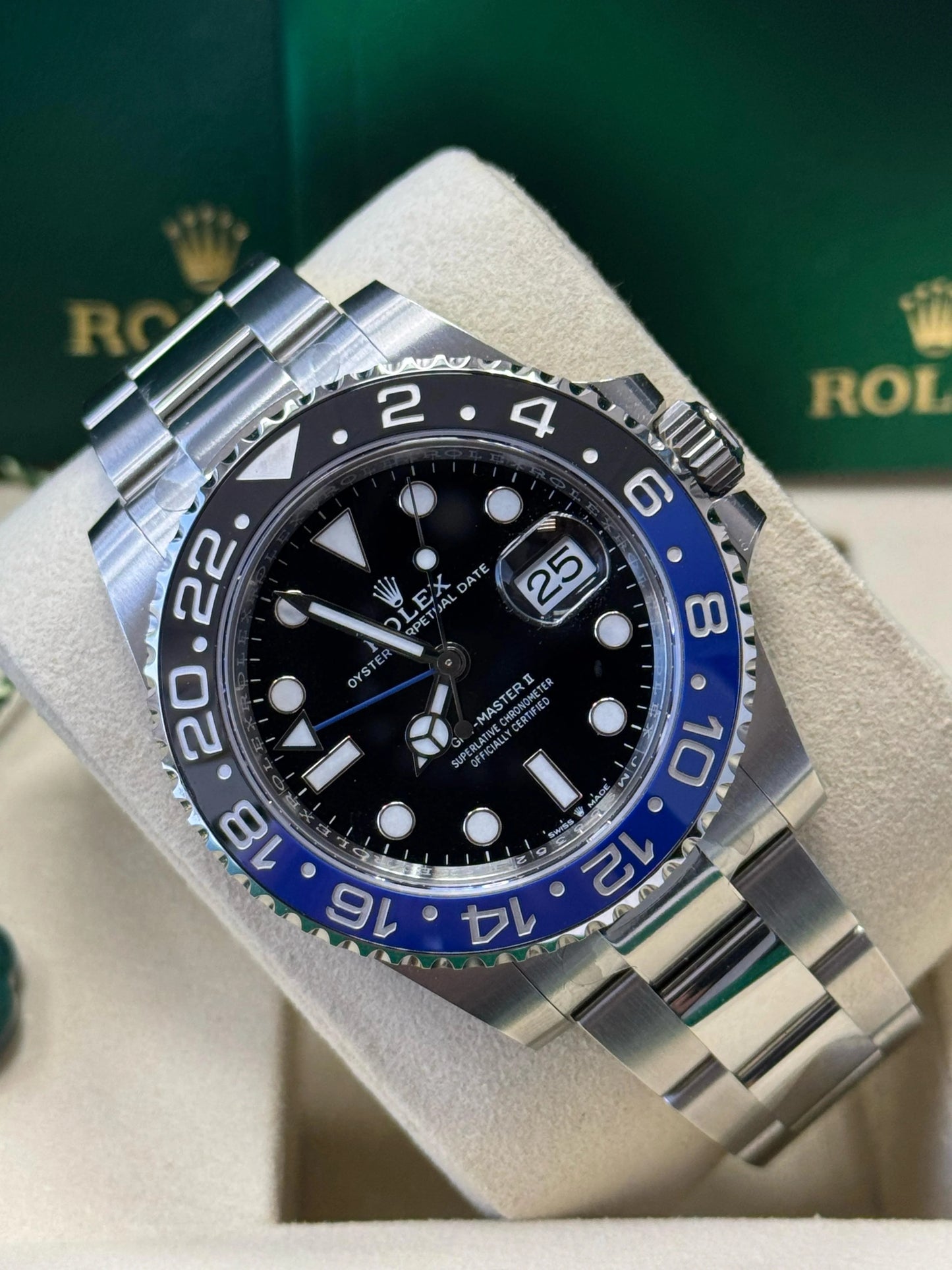Luxury Blue & Black Dial Quartz Watch – Premium Stainless Steel Business Wrist Watch